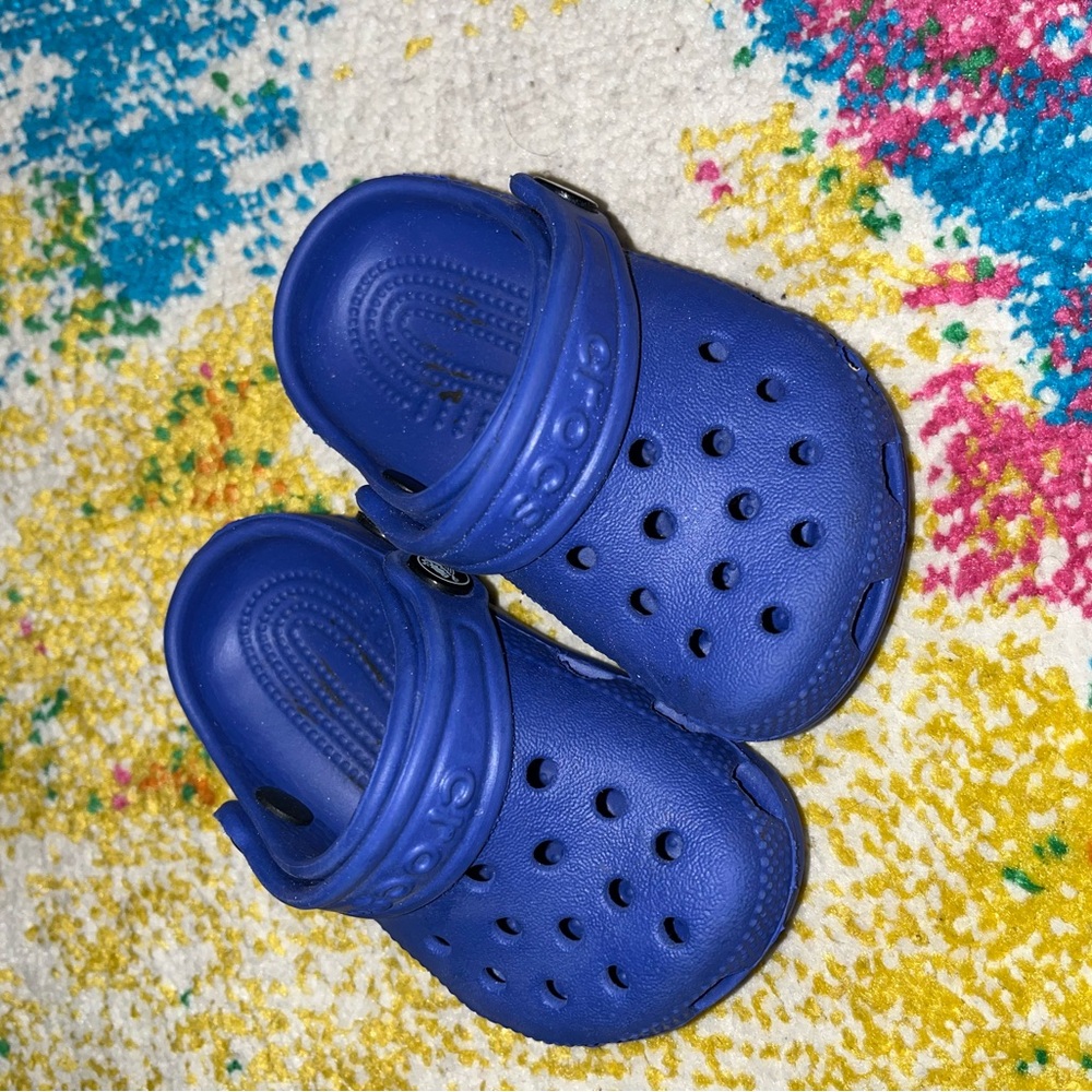 CROCS Kids Classic Blue Sandals